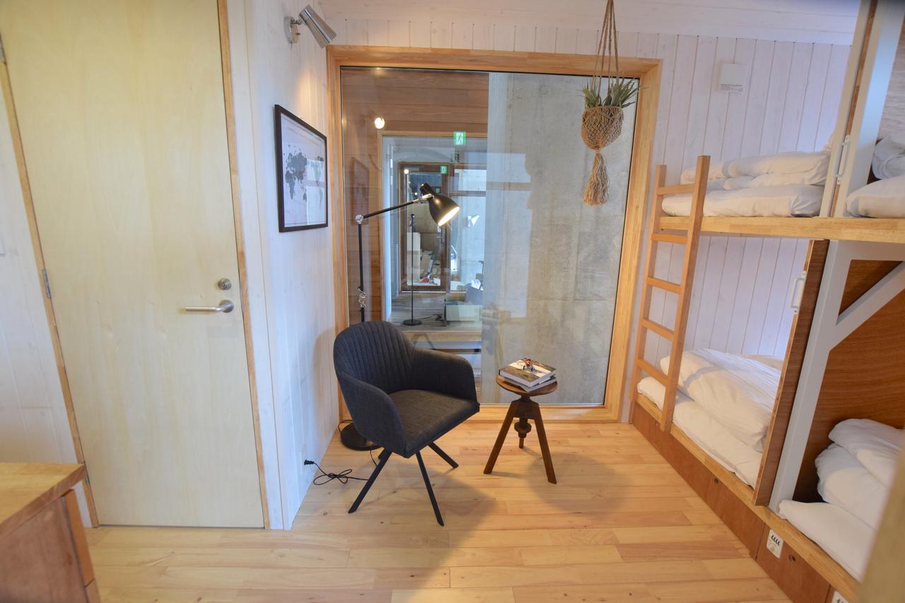 Tinys Yokohama Hinodecho Hostel Ngoại thất bức ảnh