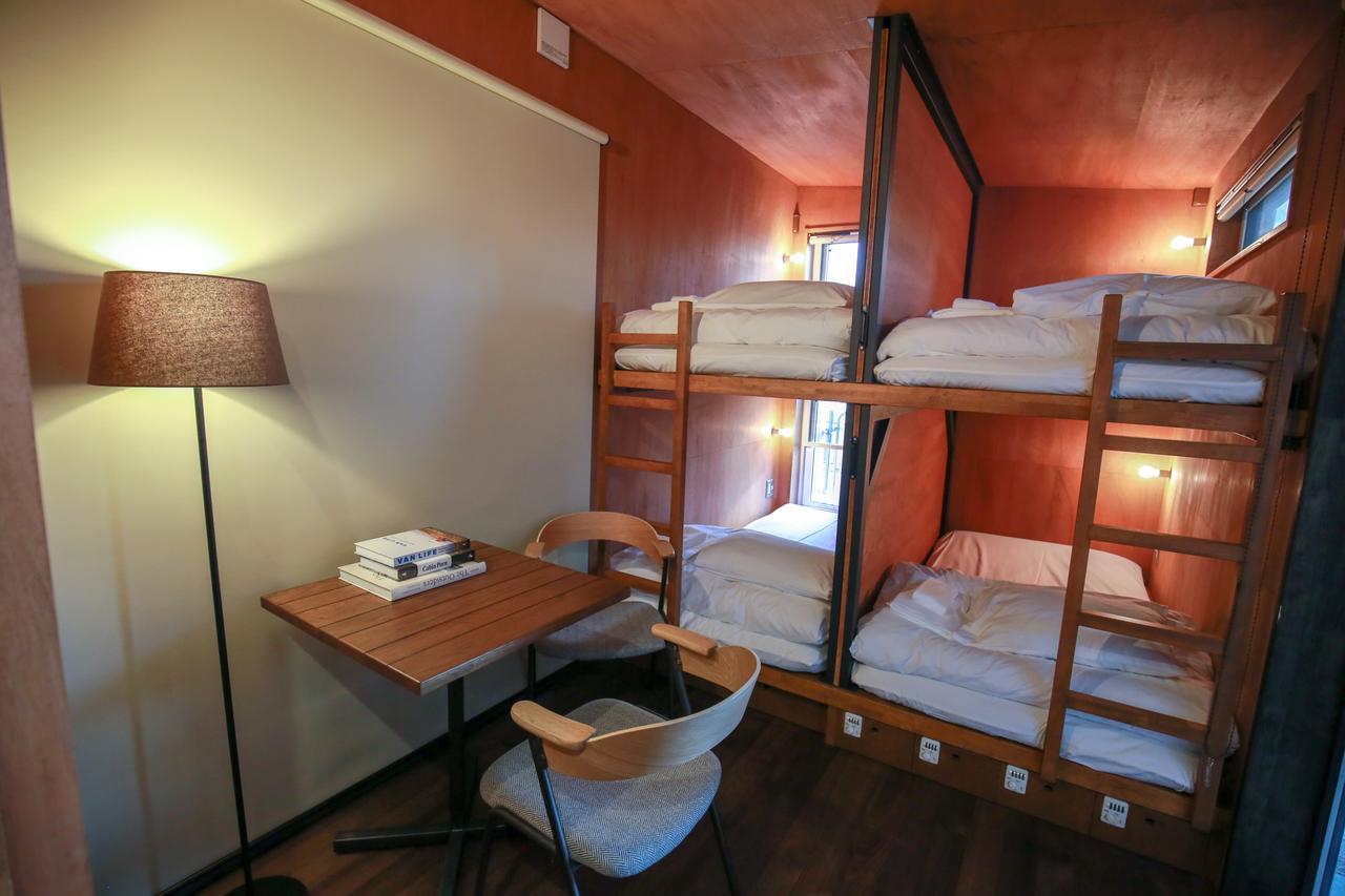 Tinys Yokohama Hinodecho Hostel Ngoại thất bức ảnh
